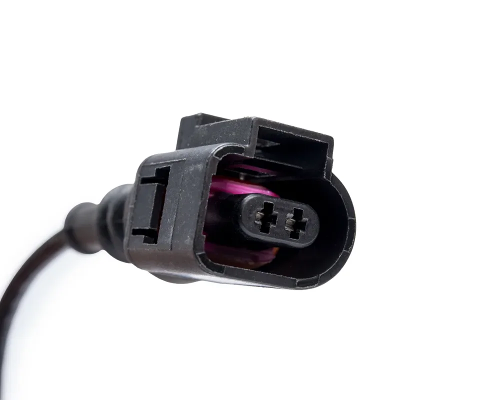 DNK7710D687_d