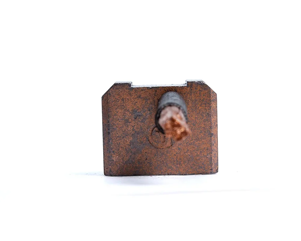 36750_d