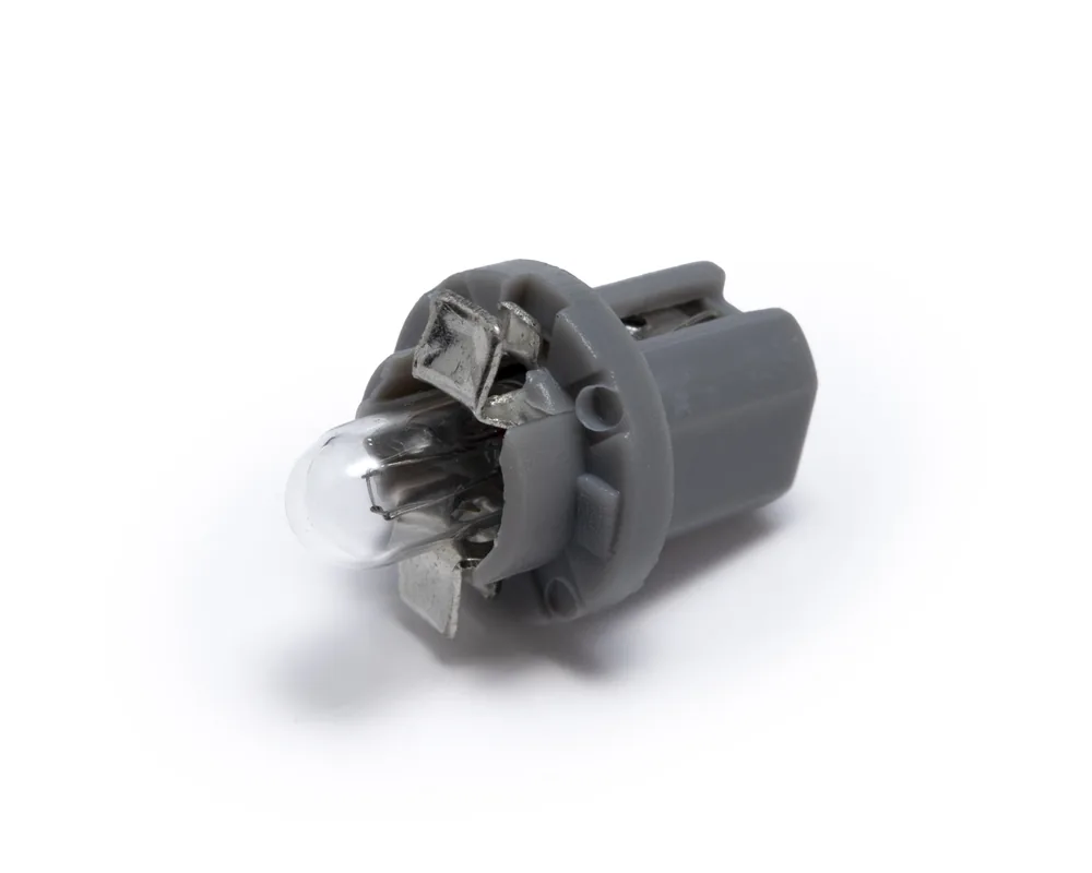 Foco 56 1.2 watts 24 volts claro micro pellizco con soquet TOTAL PARTS 49304C