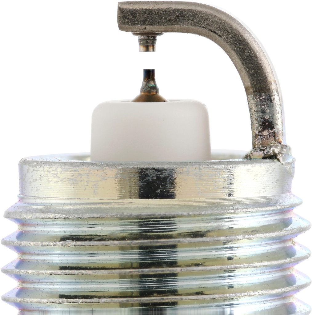 Bujía NGK DIFR6C11