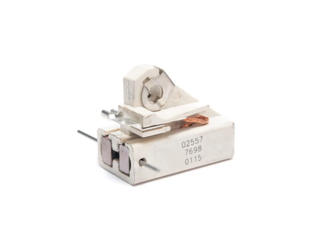 TP-02557 — Porta Carbon Para Alternador Delco Serie Cs130 ( 10472881 ) TOTAL PARTS 02557