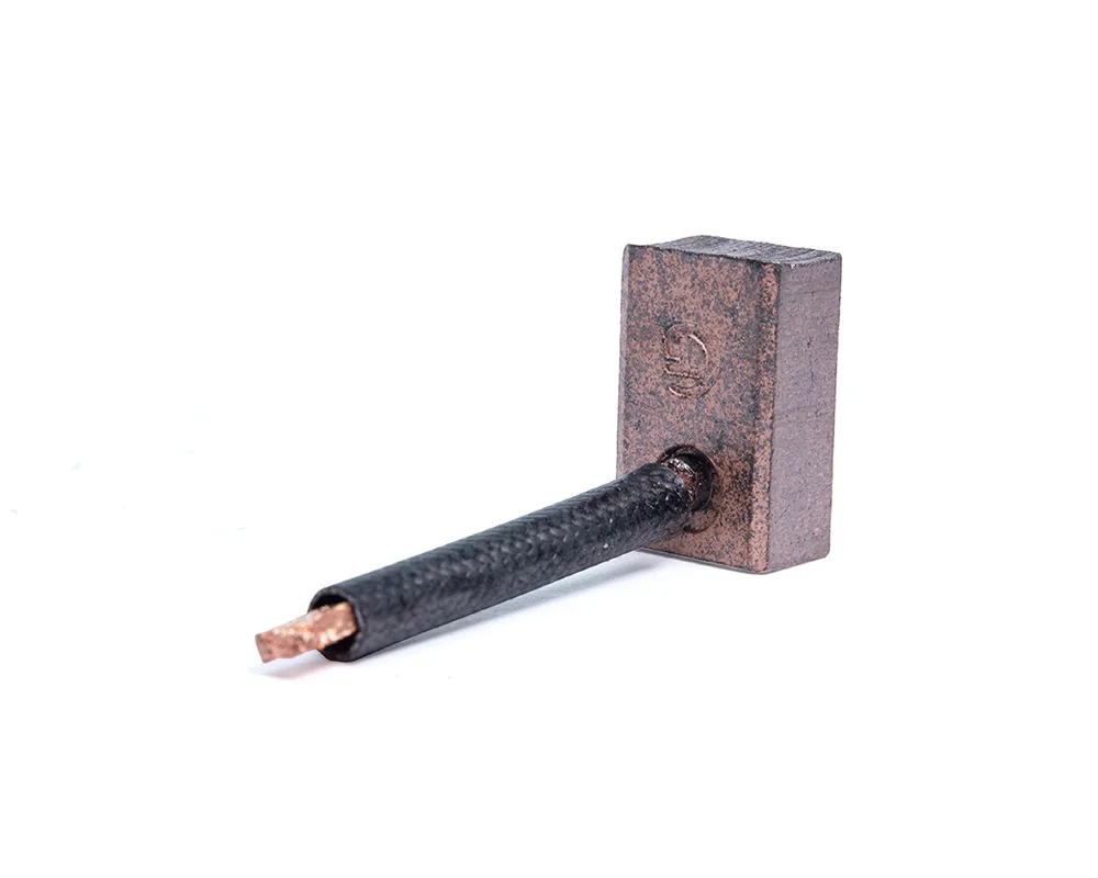 TP-06154 — Carbon Para Marcha Hitachi TOTAL PARTS 06154
