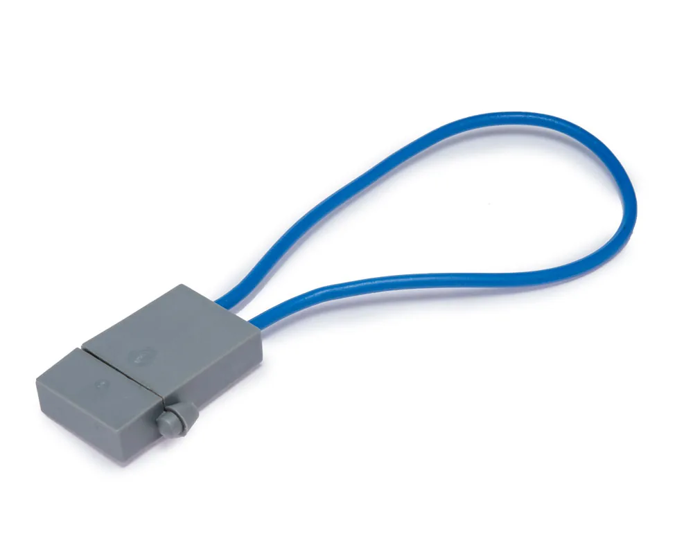 PORTA FUSIBLE UNIVERSAL CON TAPA FUSIBLE TIPO CLAVIJA NORMAL TOTAL PARTS 06617
